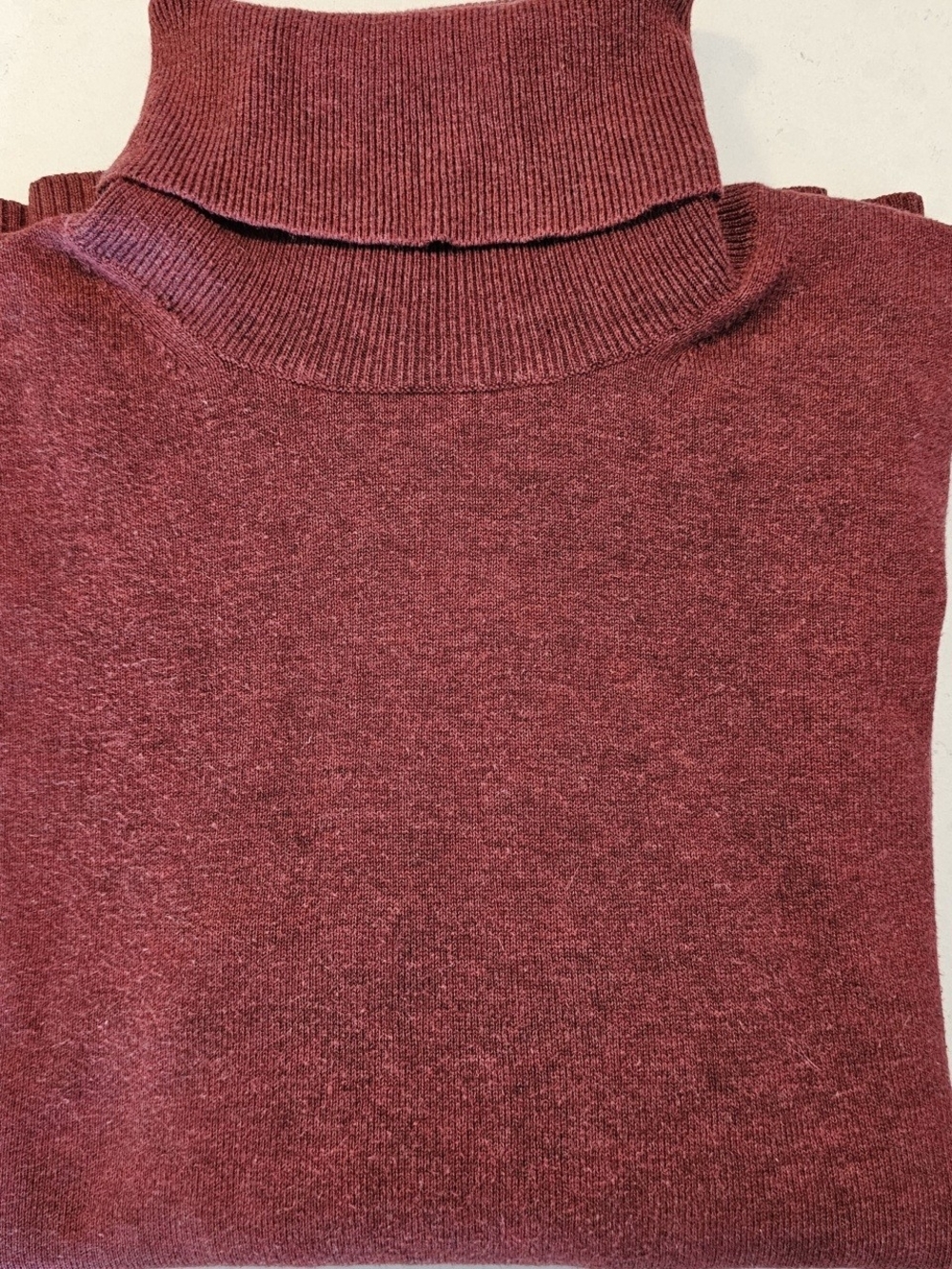 Women's GAP Burgundy Turtleneck Sweater